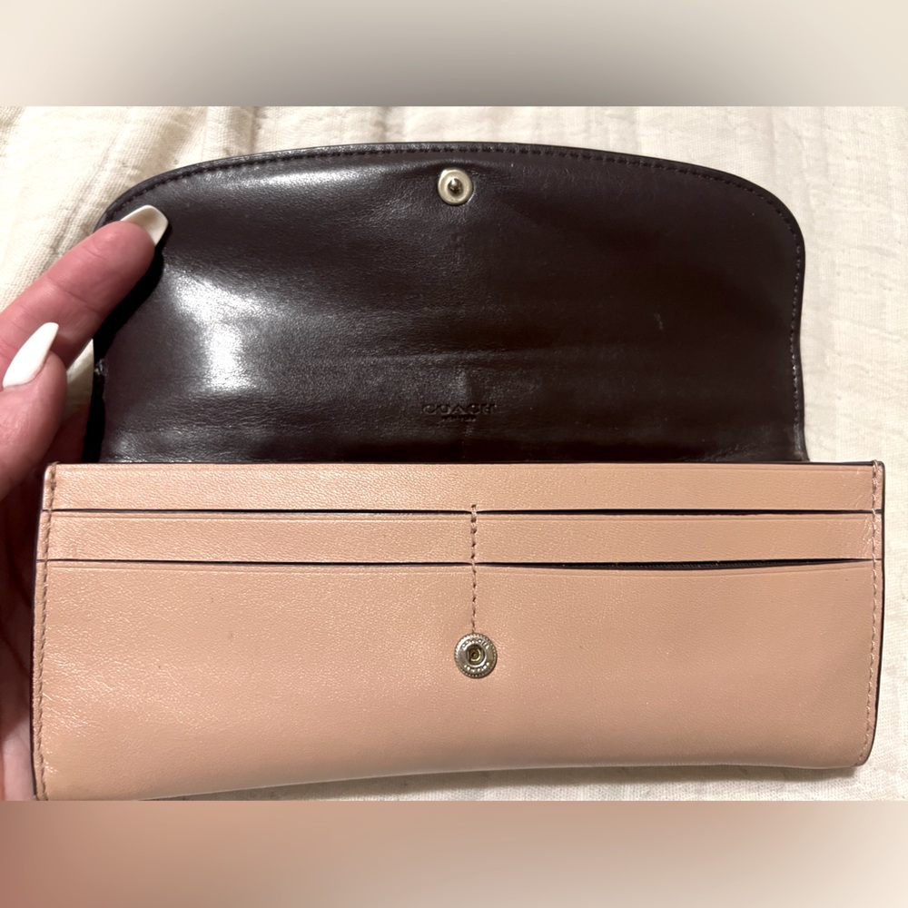 Coach Wallet - Picture 2 of 4